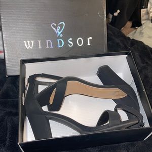 Black Sandal High Heels